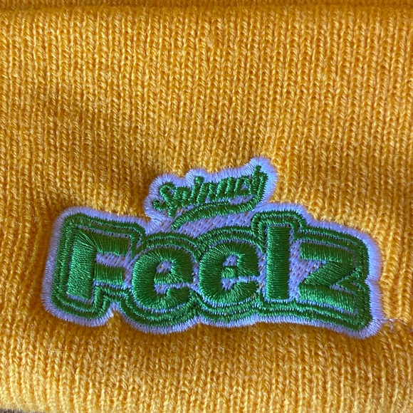 Spinach Feelz Weed Cannabis Brand beanie - Picture 3 of 3